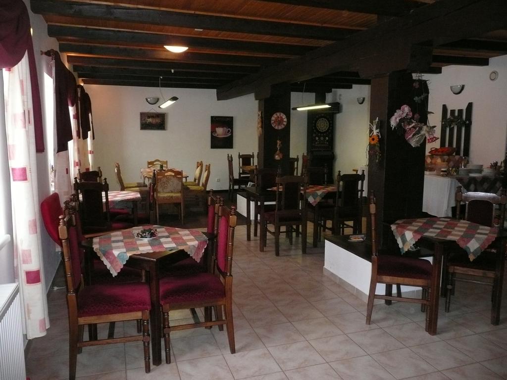 Penzion Hajsky Mlyn Nebanice Dış mekan fotoğraf